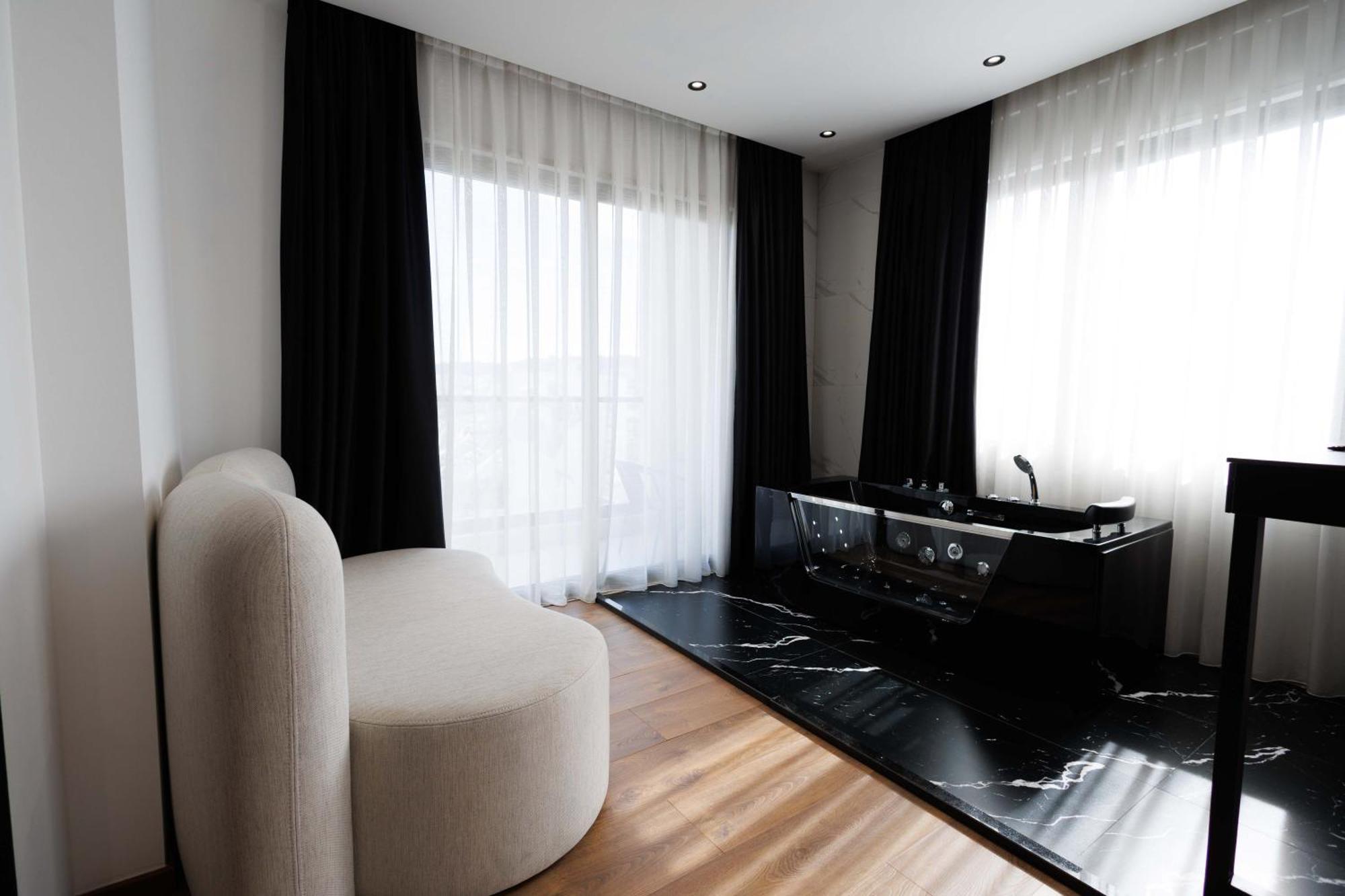 Destiny Hotel & Spa Yzberishti Exteriér fotografie